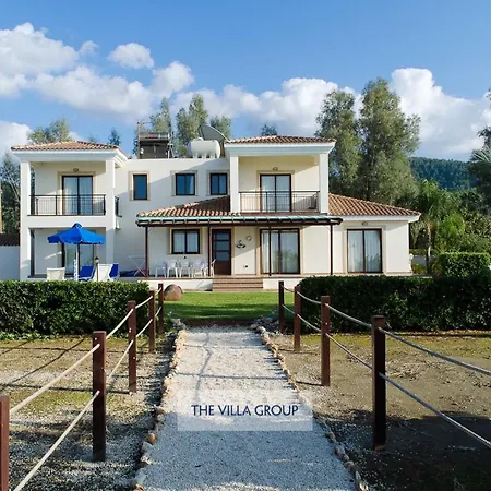 382 Villa *